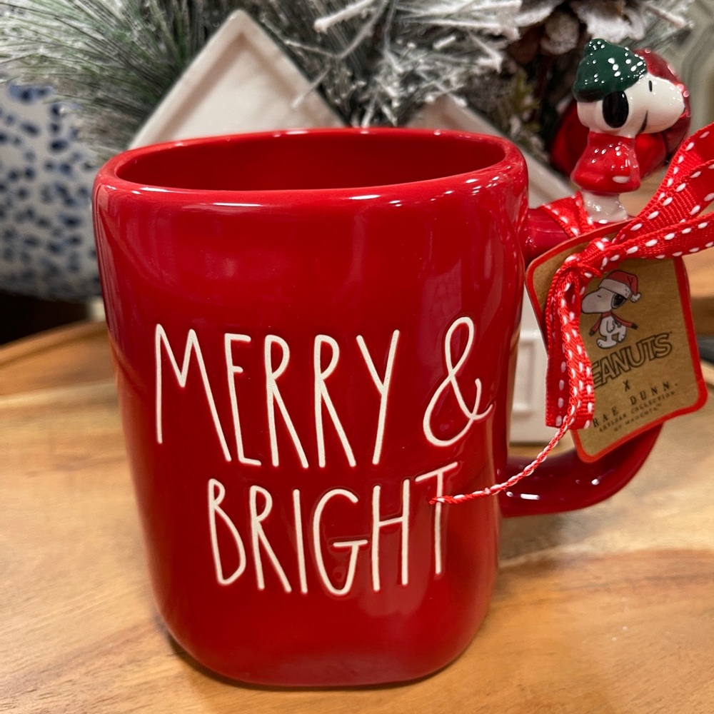 Christmas Snoopy Peanuts Merry & Bright Red Rae Dunn Mug W/ Snoopy Handle NWT